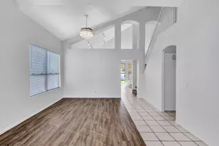21921 N 68th Ave, Glendale, AZ 85310 - Photo 8