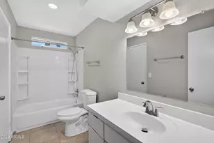 5709 S Roberts Rd, Tempe, AZ 85283 - Photo 18