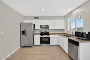 5709 S Roberts Rd, Tempe, AZ 85283 - Photo 32