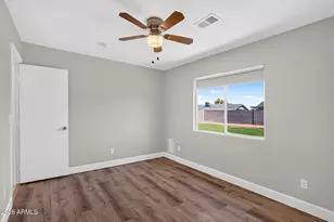 5709 S Roberts Rd, Tempe, AZ 85283 - Photo 18