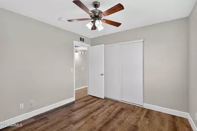 5709 S Roberts Road, Tempe, AZ 85283 - Photo 38