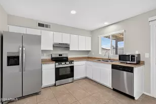 5709 S Roberts Rd, Tempe, AZ 85283 - Photo 28