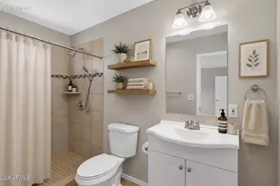 5709 S Roberts Rd, Tempe, AZ 85283 - Photo 14