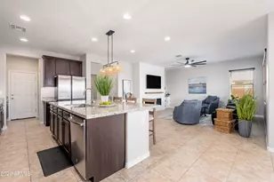 31070 N 138th Ave, Peoria, AZ 85383 - Photo 14