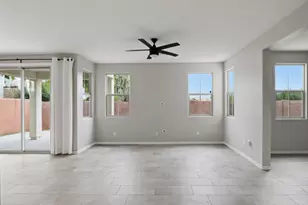 1942 S Sycamore Pl, Chandler, AZ 85286 - Photo 6