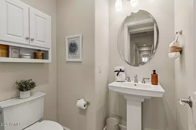 16716 W Holly Street, Goodyear, AZ 85395 - Photo 10