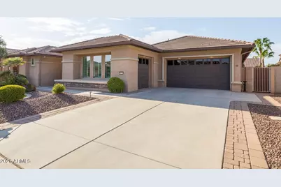 16716 W Holly Street, Goodyear, AZ 85395 - Photo 4