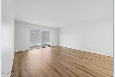 3505 E Campbell Avenue #8, Phoenix, AZ 85018 - Photo 4