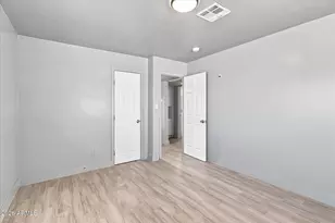 2921 W Turney Ave, Phoenix, AZ 85017 - Photo 18