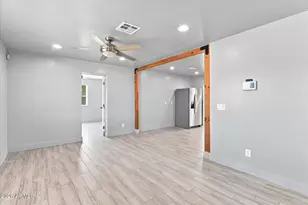 2921 W Turney Ave, Phoenix, AZ 85017 - Photo 2
