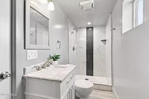 2921 W Turney Ave, Phoenix, AZ 85017 - Photo 16