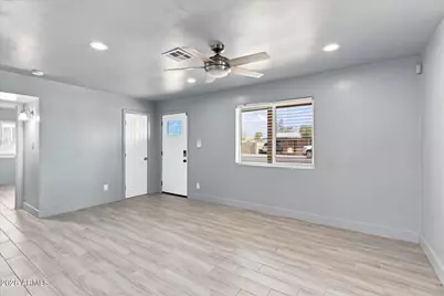 2921 W Turney Avenue, Phoenix, AZ 85017 - Photo 4