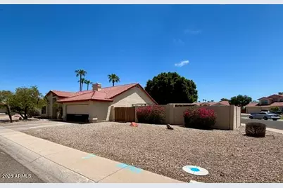 3521 N Canary Circle, Avondale, AZ 85392 - Photo 2