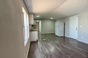 1650 S Arizona Ave, Chandler, AZ 85286 - Photo 8