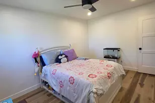 4201 W Waltann Ln, Phoenix, AZ 85053 - Photo 28