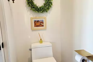 4201 W Waltann Ln, Phoenix, AZ 85053 - Photo 20