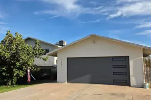 4201 W Waltann Ln, Phoenix, AZ 85053 - Photo 1
