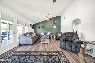 5647 W Vogel Avenue, Glendale, AZ 85302 - Photo 6