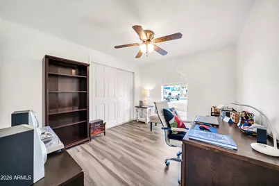 5647 W Vogel Avenue, Glendale, AZ 85302 - Photo 24