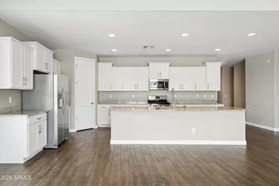26009 N 137th Lane, Peoria, AZ 85383 - Photo 8