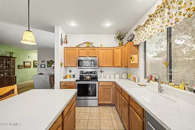 14007 W Edgemont Avenue, Goodyear, AZ 85395 - Photo 12