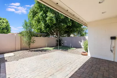 3157 E Hazelwood Street, Phoenix, AZ 85016 - Photo 18