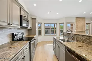 13329 N 94th Pl, Scottsdale, AZ 85260 - Photo 16