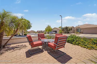 839 S 229th Drive, Buckeye, AZ 85326 - Photo 8