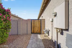 1132 E Holland Park Dr, Gilbert, AZ 85297 - Photo 40