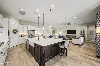1132 E Holland Park Drive, Gilbert, AZ 85297 - Photo 8