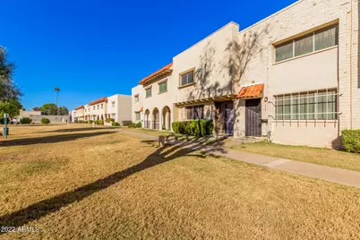 6937 E Osborn Road #Unit D, Scottsdale, AZ 85251 - Photo 2