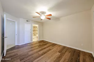 3235 E Camelback Rd, Phoenix, AZ 85018 - Photo 16