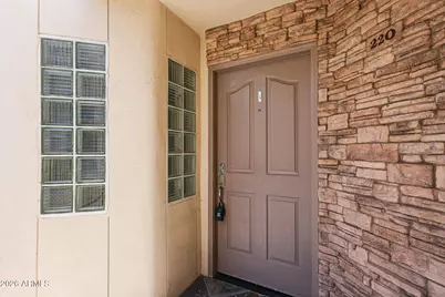3235 E Camelback Road #220, Phoenix, AZ 85018 - Photo 2