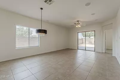 7324 W Candlewood Way, Florence, AZ 85132 - Photo 4