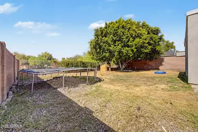 11426 W Madisen Ellise Drive, Surprise, AZ 85378 - Photo 32