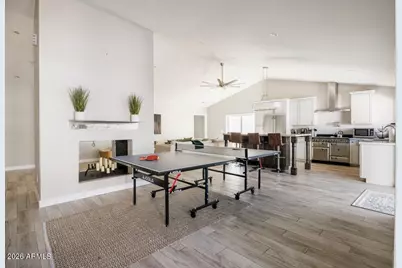 3037 E Clarendon Avenue, Phoenix, AZ 85016 - Photo 8