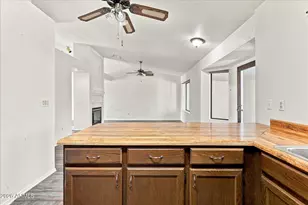 6723 E Ivyglen St, Mesa, AZ 85205 - Photo 16