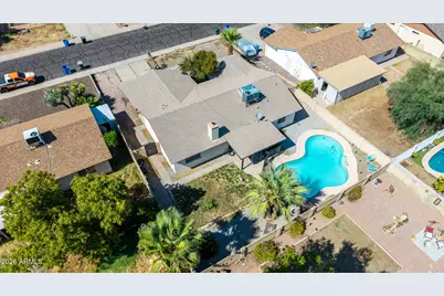 2233 W Sequoia Drive, Phoenix, AZ 85027 - Photo 40