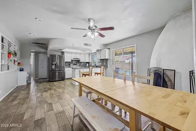 2233 W Sequoia Drive, Phoenix, AZ 85027 - Photo 10