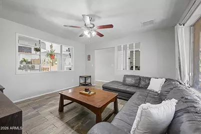 2233 W Sequoia Drive, Phoenix, AZ 85027 - Photo 1