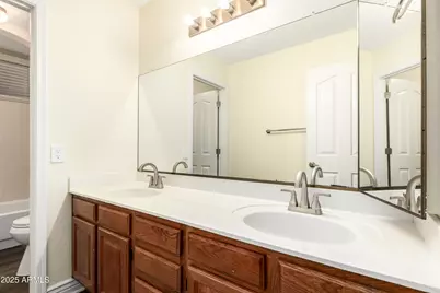 1517 W Islandia Drive, Gilbert, AZ 85233 - Photo 26