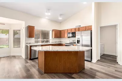 1517 W Islandia Drive, Gilbert, AZ 85233 - Photo 14