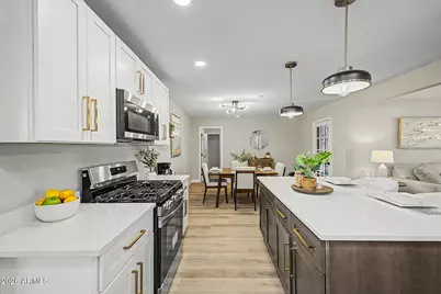 1657 W 2nd Street, Mesa, AZ 85201 - Photo 10