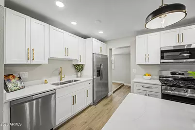 1657 W 2nd Street, Mesa, AZ 85201 - Photo 14
