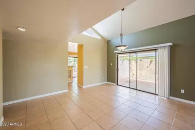 5502 E Roanoke Avenue, Phoenix, AZ 85008 - Photo 8