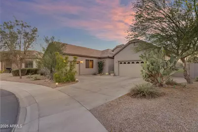 18199 W Buckhorn Drive, Goodyear, AZ 85338 - Photo 2