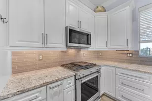 18199 W Buckhorn Dr, Goodyear, AZ 85338 - Photo 26