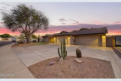 16310 N 36th Drive, Phoenix, AZ 85053 - Photo 4