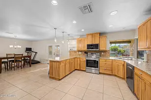 16310 N 36th Dr, Phoenix, AZ 85053 - Photo 14