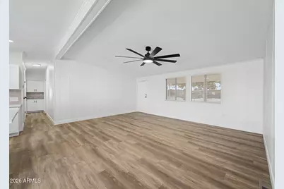 15423 N 69th Drive, Peoria, AZ 85382 - Photo 8
